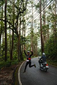 BIB: 
                            <button type="button" onclick="openModal(22790074)" class="btn btn-primary btn-sm float-right btn-popup" data-toggle="modal" data-target=".modal-high-quality">
                        <i class="fas fa-shopping-cart"></i> Add to Cart
                    </button>
                                            <button type="button" onclick="isThisMe(22790074, true)" class="btn btn-success btn-sm float-right btn-popup btn-isme hidden" data-toggle="tooltip" data-placement="bottom" title="นี่คือรูปของคุณใช่ไหม คลิกที่นี่เพื่อเอาเข้าอัลบั้ม">
                        <i class="fas fa-plus"></i> Add to album
                    </button>
                    <button type="button" onclick="isThisMe(22790074, false)" class="btn btn-warning btn-sm float-right btn-popup btn-isnotme hidden">
                        <i class="fas fa-ban"></i> Remove from album
                    </button>